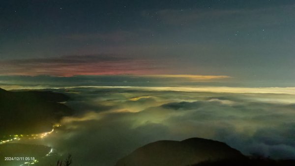 大屯山差強人意 #琉璃光 #火燒雲 #日出 #雲海 12/112666918