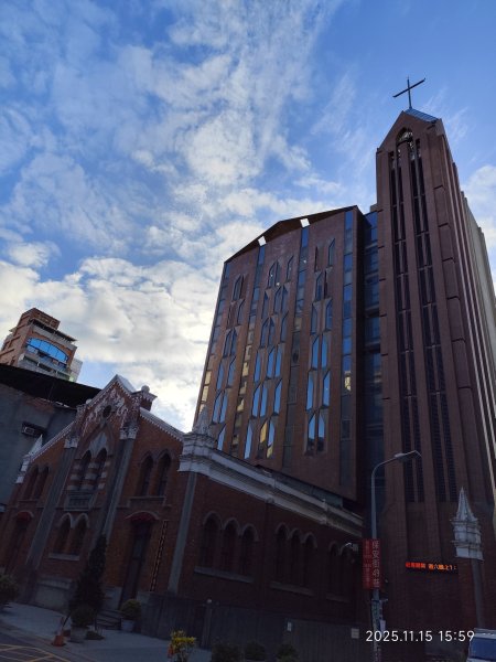 四川成都天府機場→香港國際機場→臺灣桃園國際機場2941825