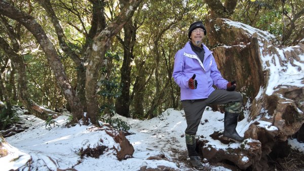 影片分享-瑞雪兆豐年，大台北第一高2130M - 塔曼山追雪