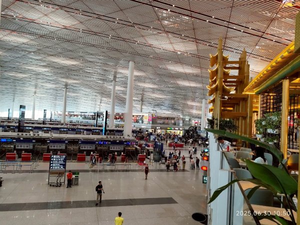 北京首都機場飛回臺灣桃園國際機場2842384