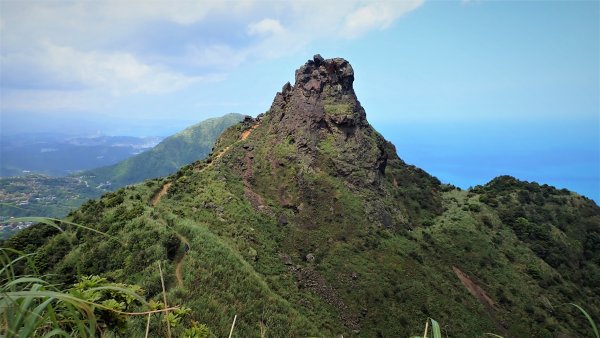 春末絕美山行劍龍路上劍龍鋸齒稜經牛伏礦體和哈巴狗岩出黃金池1674903