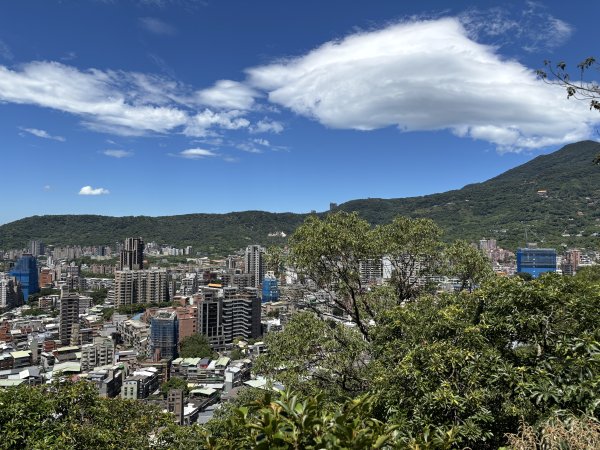 丹鳳山 + 軍艦岩3114094