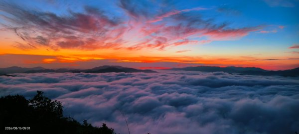 #石碇後山 #火燒雲 #日出 #雲海 8/163106962