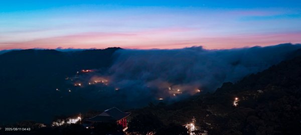 #新店四十份 #翡翠水庫壩頂 #夜景 #火燒雲 #日出 #雲瀑  #霧虹 8/112856691