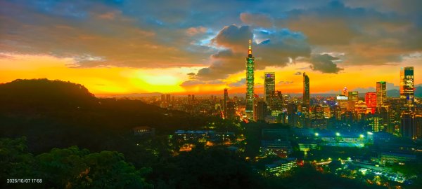 #虎山峰 #夕陽 #火燒雲 #霞光 10/72907952