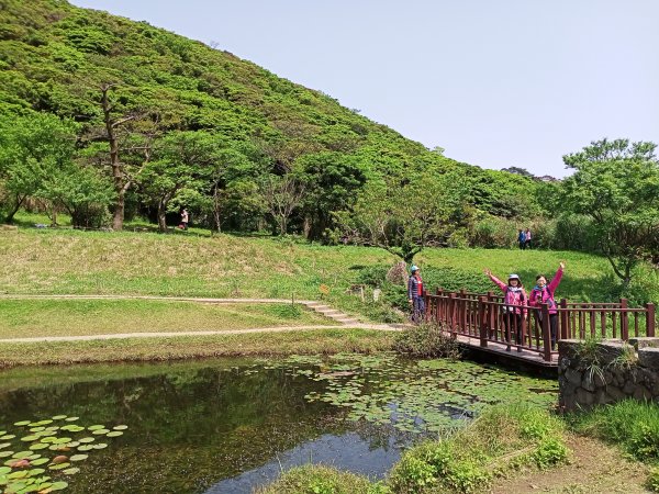 【臺北大縱走 2】【台北-臺灣百大必訪步道】湖光山色的二子坪步道、陡上陡下的大屯山西峰1338034
