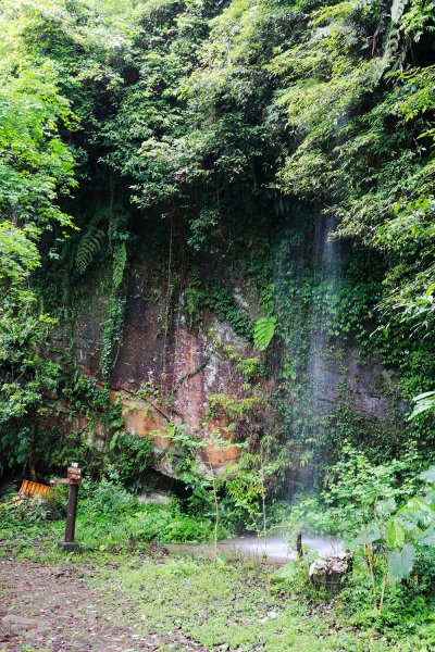 待老坑山。銀河洞535873