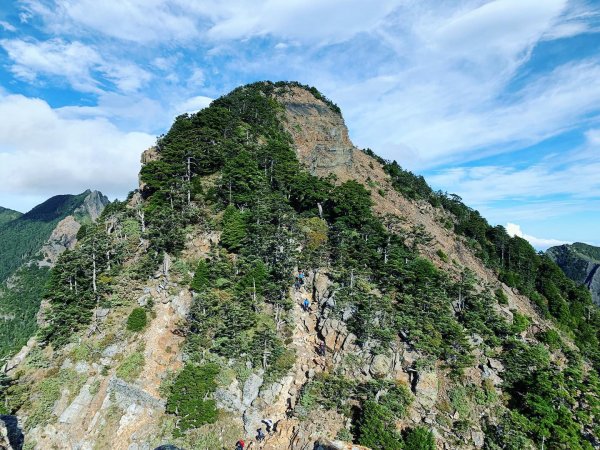 [武陵四秀] 四座不同風格的百岳