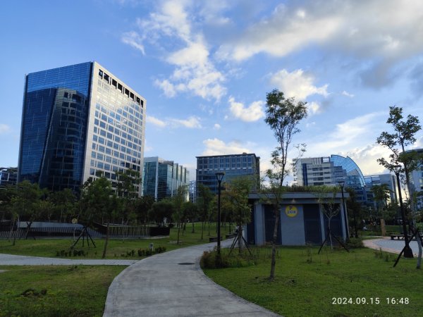 大安森林公園、劍潭公園、大港墘公園【走路趣尋寶】【臺北健走趣】2594680