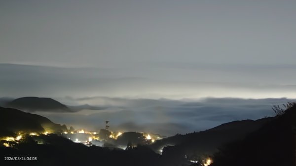 #大屯山 #琉璃光 #雲海 #雲瀑 #日出 #觀音山 #雲海 #琉璃光  3/243021831