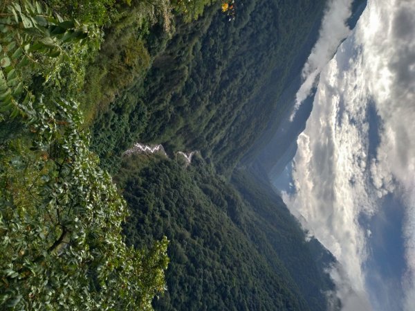 東埔八通關雲龍瀑布2307794