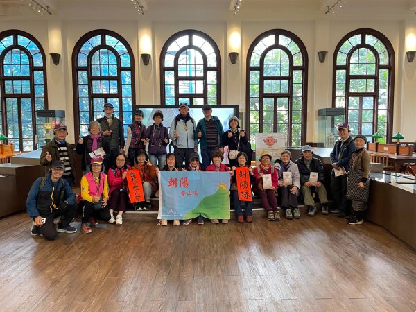 4-2 臺大校史館「原民之耀」巡迴展→椰林大道→傅園→臺大正門2692746