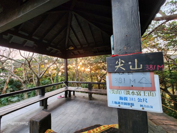 占山觀景台欣賞無盡夜色2972819