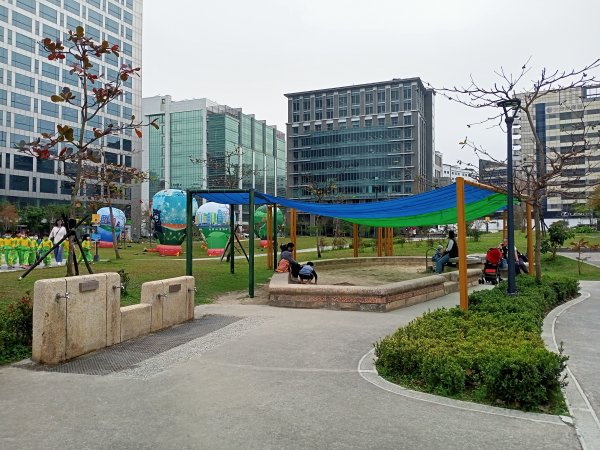 春暖花開的內湖文德三號公園、瑞陽公園、大港墘公園【齊心鞋力向前走】2025359