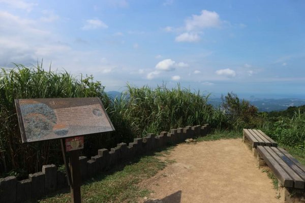 小百岳NO12  汐止大尖山 縱走海拔641公尺 四分子尾山2229070