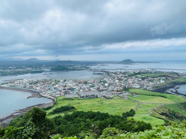 1140812 Jeju 城山日出峰。牛島2860823