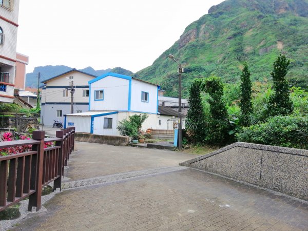 盡攬山海景迷人景緻。南子吝登山步道754301