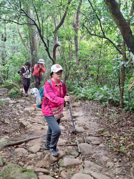 12/27（六）🌈石門水庫~溪洲山（小百岳）✨FB：熊熊趴爬走🌈2971217