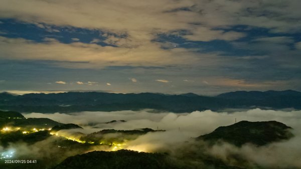 二格山 #琉璃光雲海 #雲海流瀑 曙光9/252603028