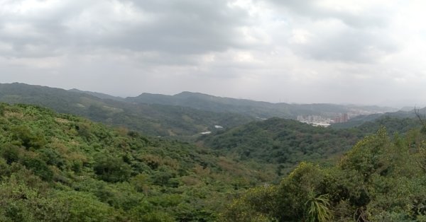 基隆市三層山+湳子大崙+淡基橫斷古道+面桶寮土地公2982255