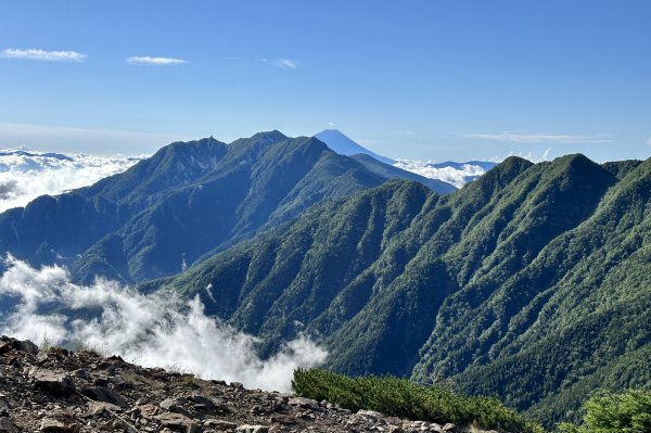 ［日本百名山］漫步在雪白天際⋯ 鳯凰三山（上）