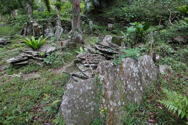 【屏東】探訪高士石板屋遺址順登港仔山西