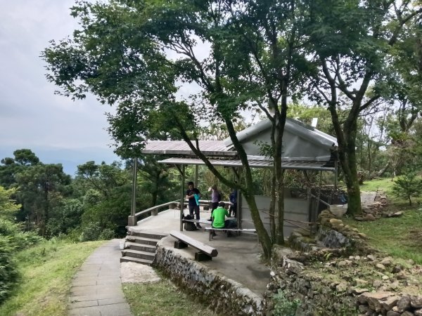 基隆市荖寮坑古道+十分古道(暖東舊道)+頂子寮山(嶺頭土地公)P字走2821567