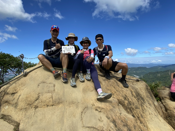 2025微笑山線大縱走尋寶集章任務-Ep.08【二格山系】筆架連峰段｜炙子頭山 × 筆架山北峰 × 二格山