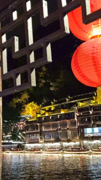 2025/11/8日鳳凰古城2941056