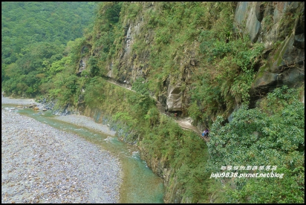 花蓮。雨過天晴漫步砂卡礑(神秘谷步道)