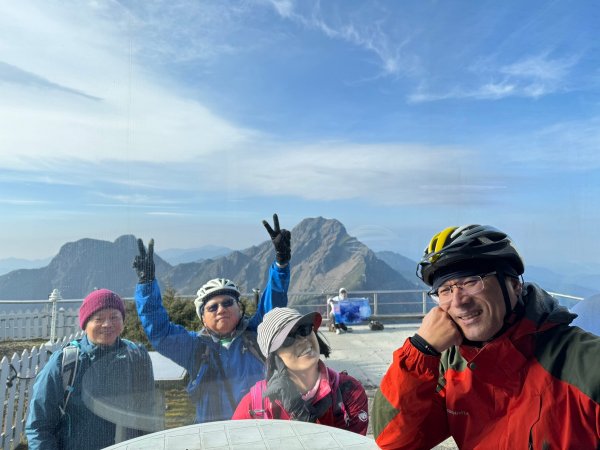 202414~15歷經2年抽籤終於蒞臨台灣最高峰玉山西、北、主峰2481879