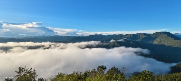 #新店四十份 #翡翠水庫壩頂 #日出 #雲海 #閃電 #漁人碼頭 #夕陽 #霞光 #月落 8/262871502