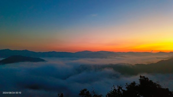 北宜郊山之濫觴 #琉璃光雲瀑  #琉璃光雲海 #日出雲海 #觀音圈雲海 8/242579078