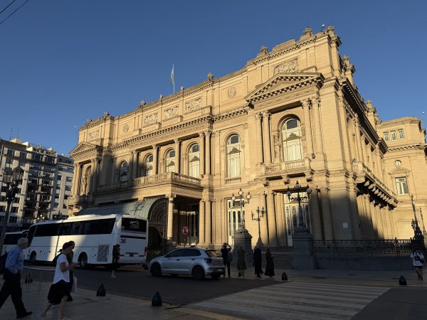 [紐約馬之行-61] 2025_1114 哥倫布劇院2954374