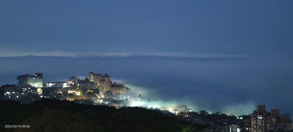 陽明山趴趴走追雲趣 #雲海 #琉璃光 #文化大學 2/163001216