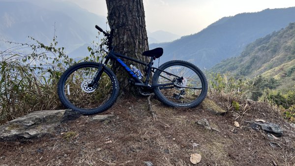 裡冷林道上八仙山標準路線2051825