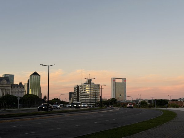 [紐約馬之行-63] 2025_1114 馬爾維納斯群島紀念碑2954447