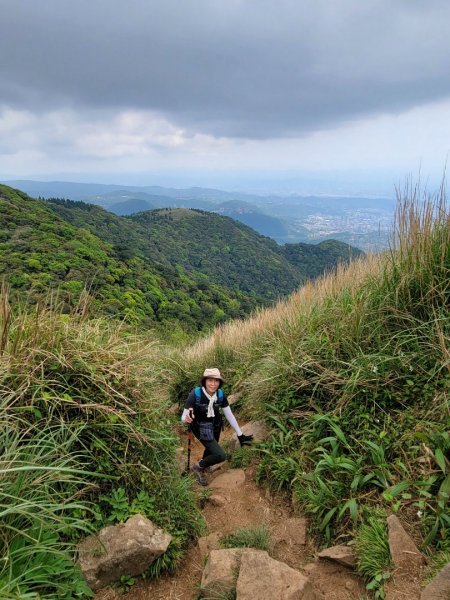 20230404愛上土徑山路 (頂湖山-中正山-大屯西峰-面天坪-清天宮)2096222