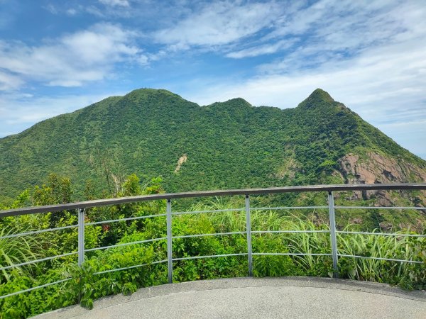 2023/6/28［台灣百大必訪步道］［無耳茶壺山］+報時山2200330