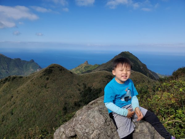 阿興阿賢秋芒宅急便（無耳茶壺山、半屏山、燦光寮山）+哈巴狗岩738464