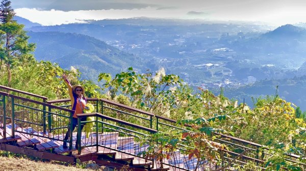 金龍山看山嵐風情2679671