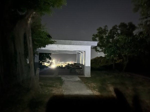 [漫遊縱谷 愛在花東-06/10] 2025_1011 台東鯉魚山步道2913370