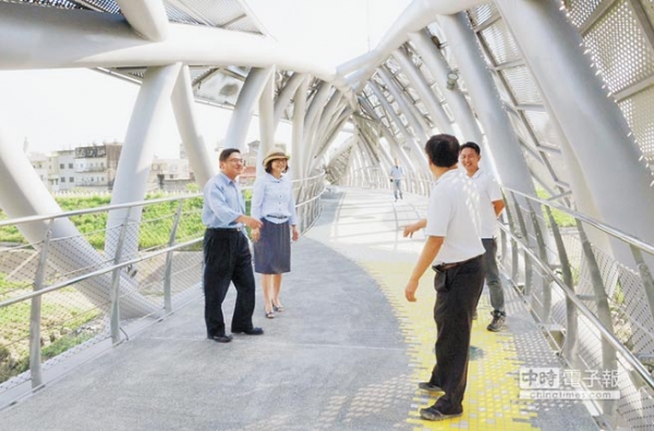 【新聞】碧藍北港溪 河景步道串雲嘉