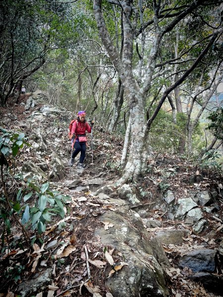 馬崙新山國小遺址吃泡麵 202301282016560