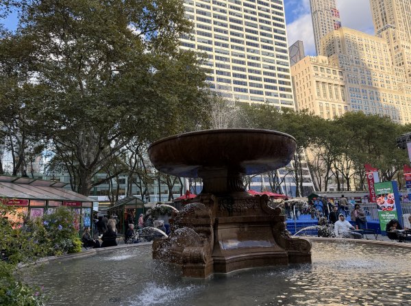 [紐約馬之行-04] 2025_1031 布萊恩特公園(Bryant Park)2943453