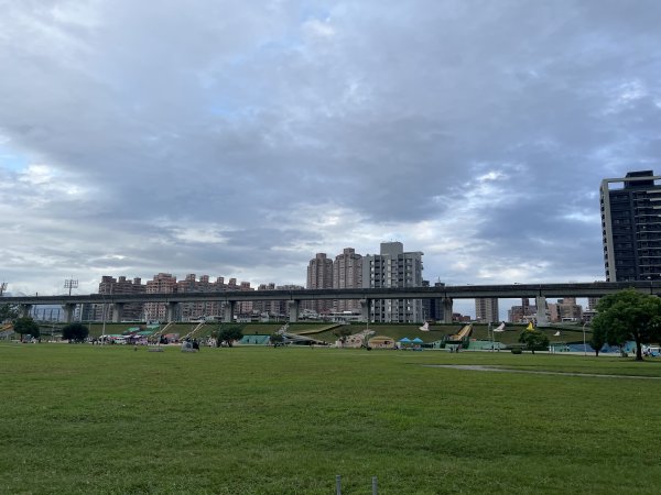 [全臺走路趣尋寶-21/71] 2023_1029 三重大都會公園2346348