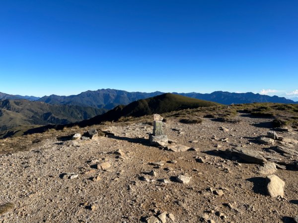 2022-12-03～05 向陽山、三叉山、嘉明湖1940125