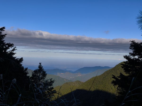 大雪中雪山2662555