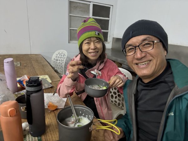 大眾運輸登 雪山西稜 (中雪山未竟) 2025/12/3~92970021