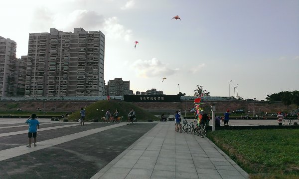 華中河濱公園1807407